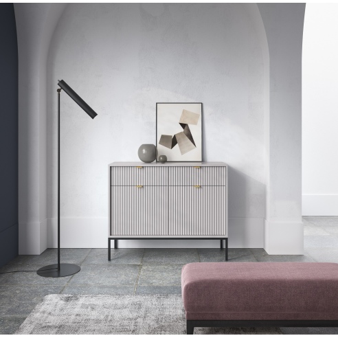Komoda NOVA na metalowych nogach